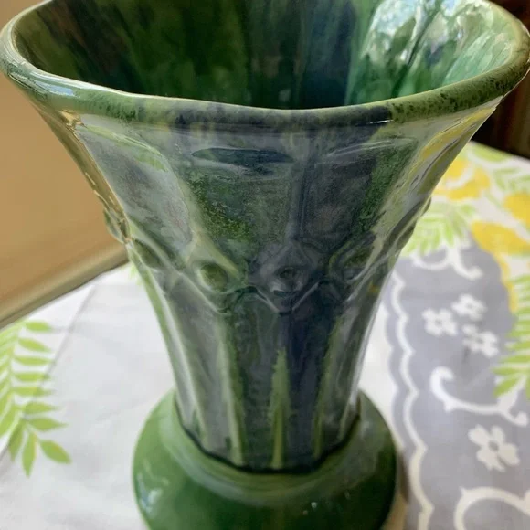 McCoy flower vase - Picture 10 of 10